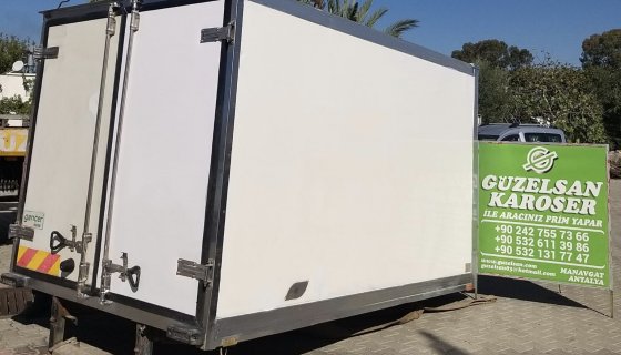 350 M FORD TRANSİT KAPALI POLYESTER KASA